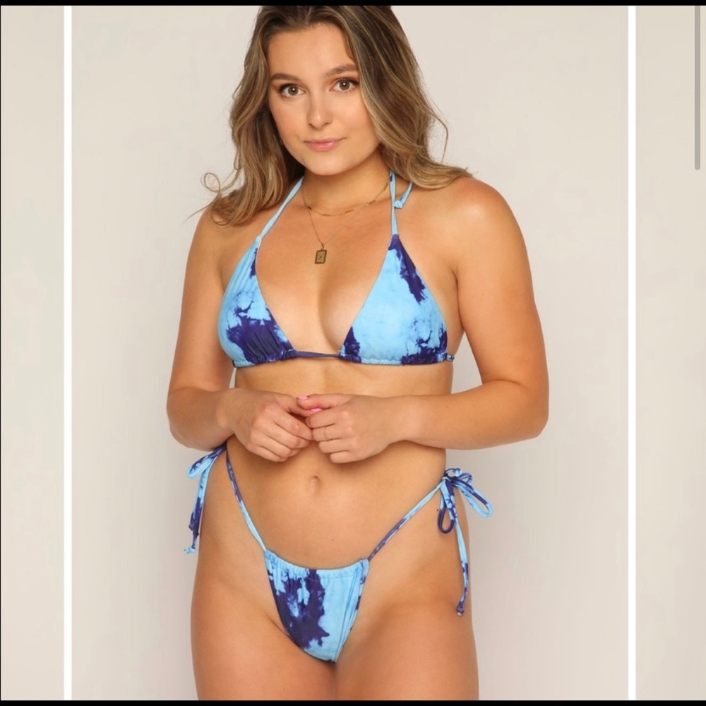 SUNNY BUNNY swim suit top
